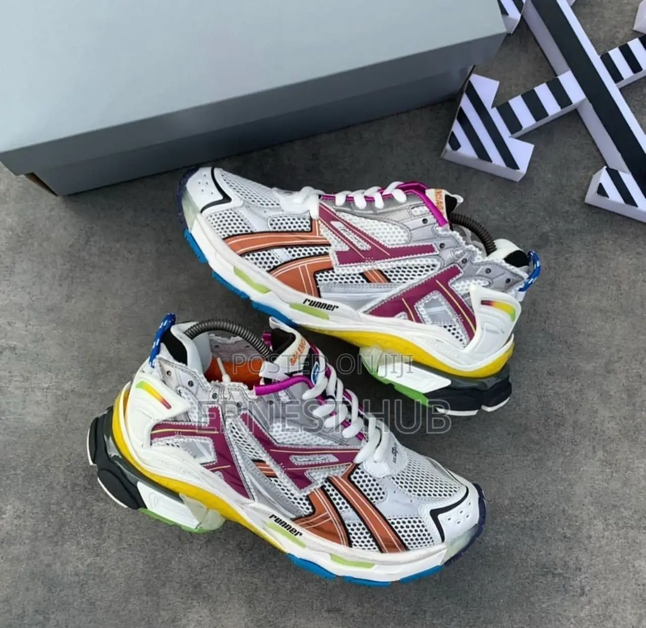Balenciaga Runner