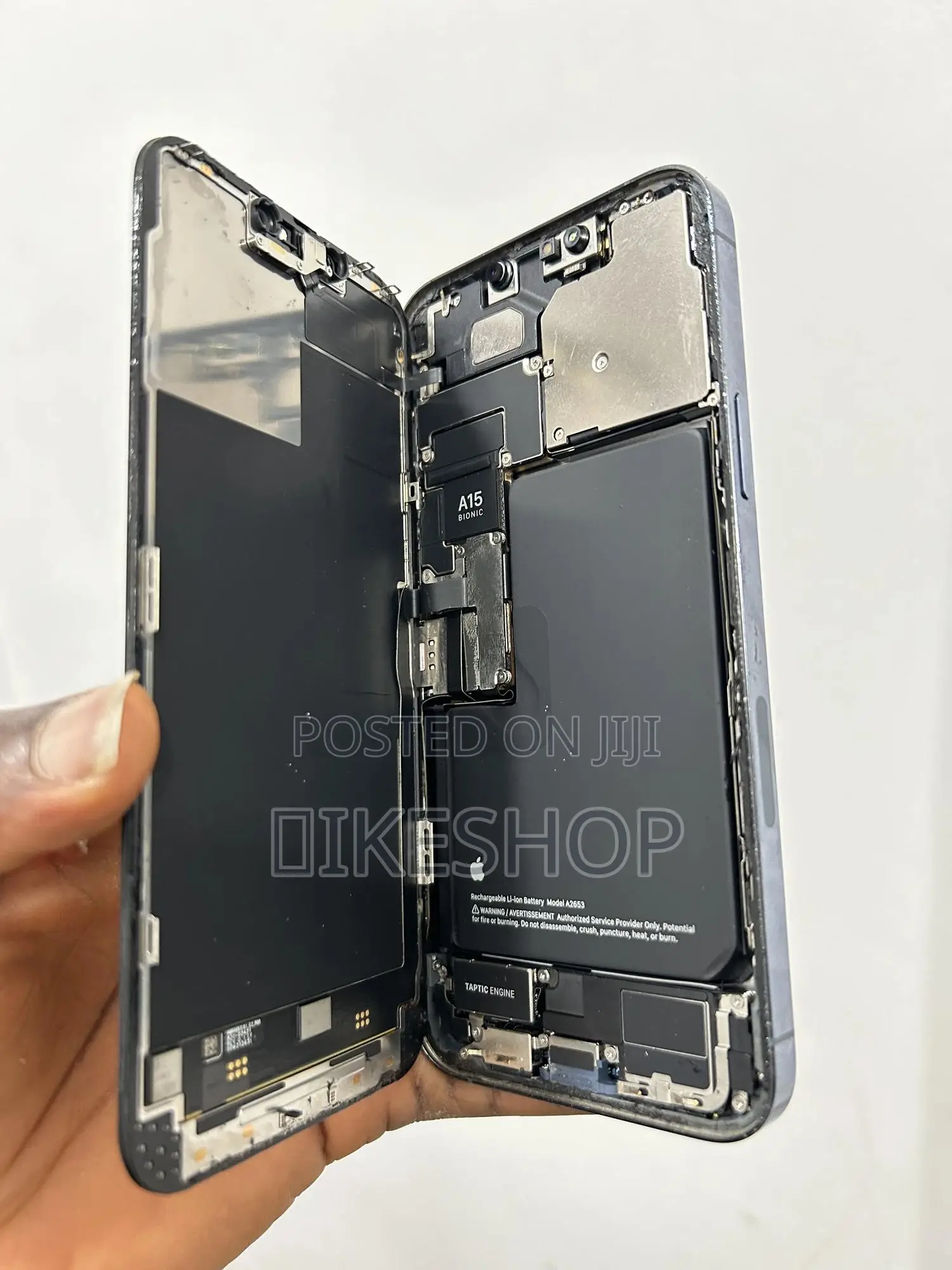 Apple Repairs Center 13promax Screen Green/White