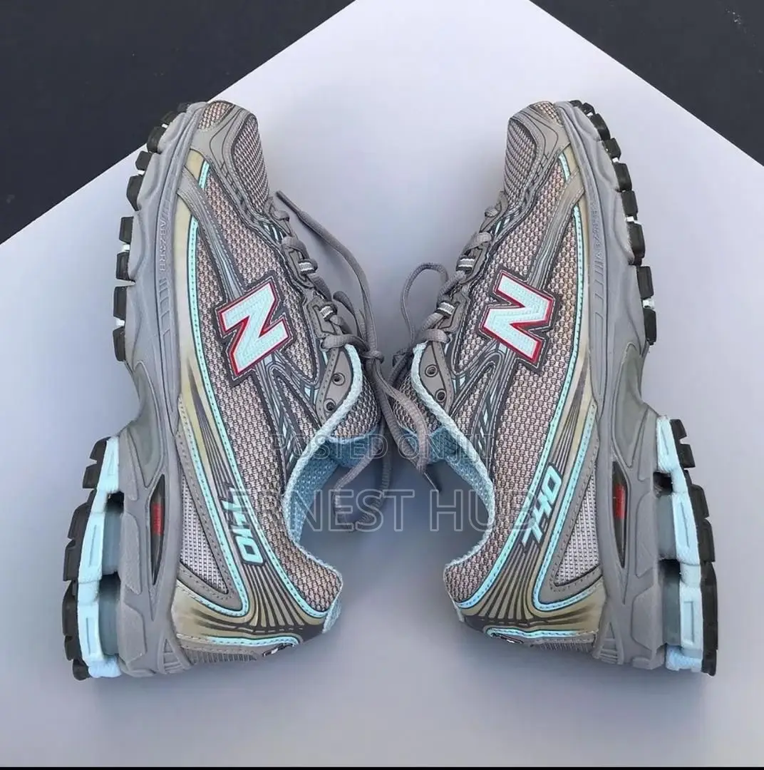 New Balance 740 Vintage
