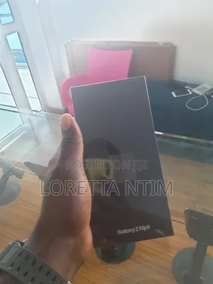 New Samsung Galaxy Z Flip 5 512 GB Green