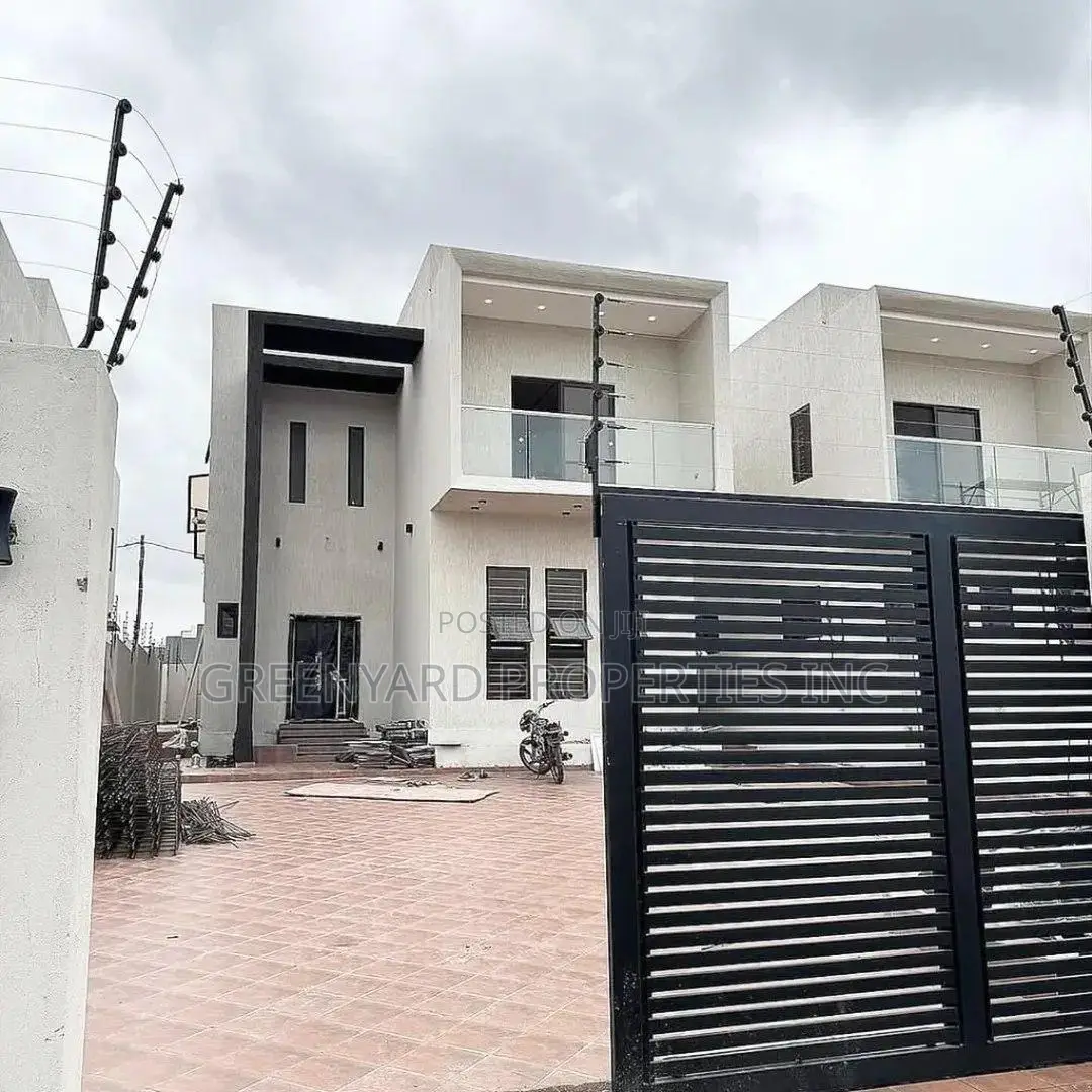 5bdrm House in East Legon Hills for sale