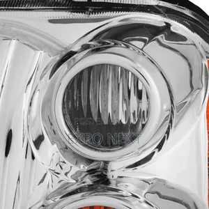 Nissan Frontier 2001-2004 Head Light