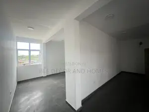 Dual Shop to Let