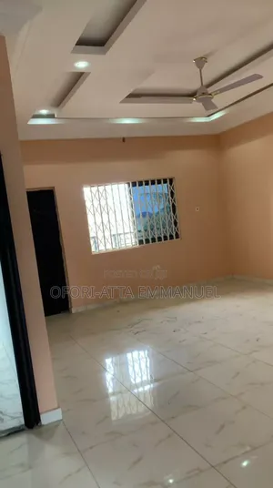 2bdrm Apartment in Amasaman 3Junction, Pokuase for rent