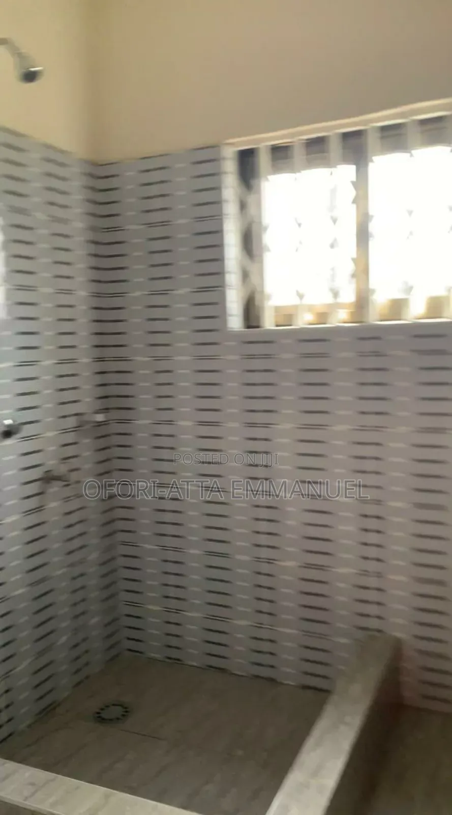 2bdrm Apartment in Amasaman 3Junction, Pokuase for rent