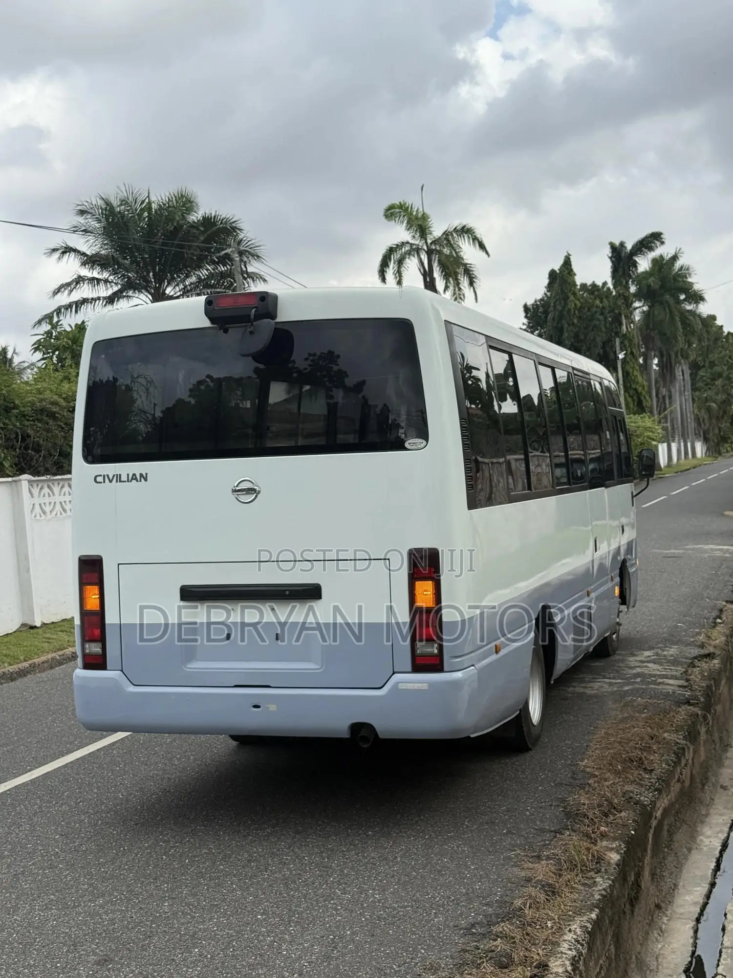 Nissan Civilian 2012 White
