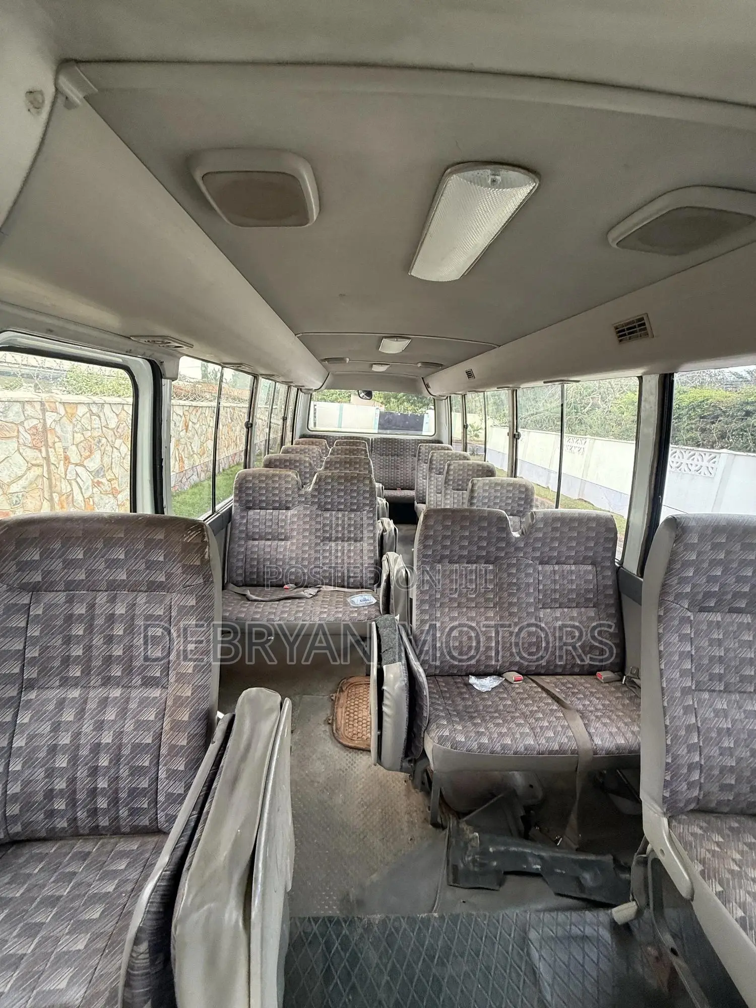 Nissan Civilian 2012 White