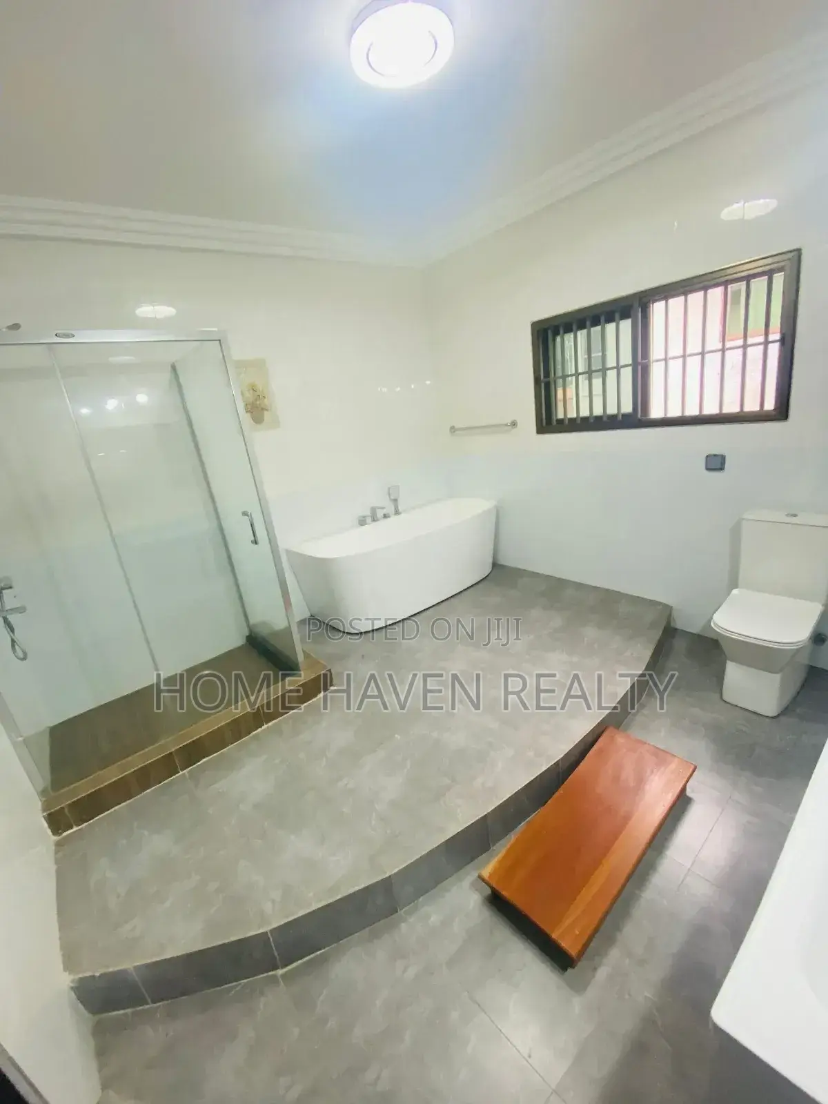 4bdrm House in Cantonment, Cantonments for rent