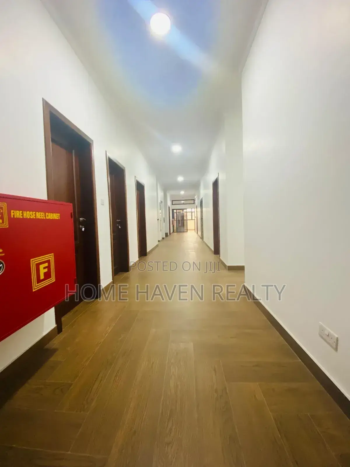 8 Office Rooms for Rent at Kanda Estate