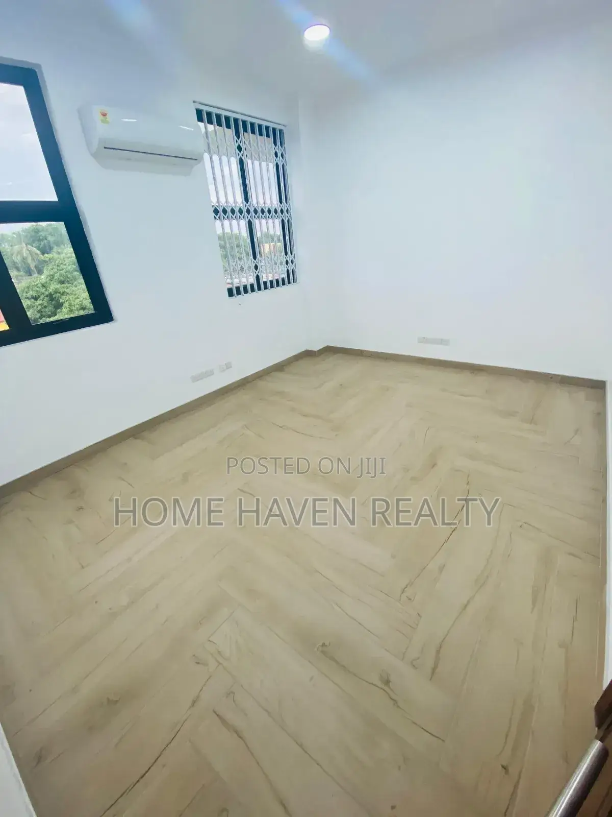 8 Office Rooms for Rent at Kanda Estate