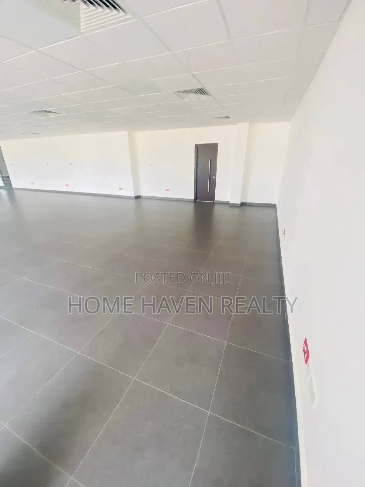180sqm Office Space for Rent at Kanda Estate