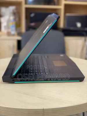 Laptop Alienware M17x R2 16GB Intel Core I7 HDD+SSD 256GB