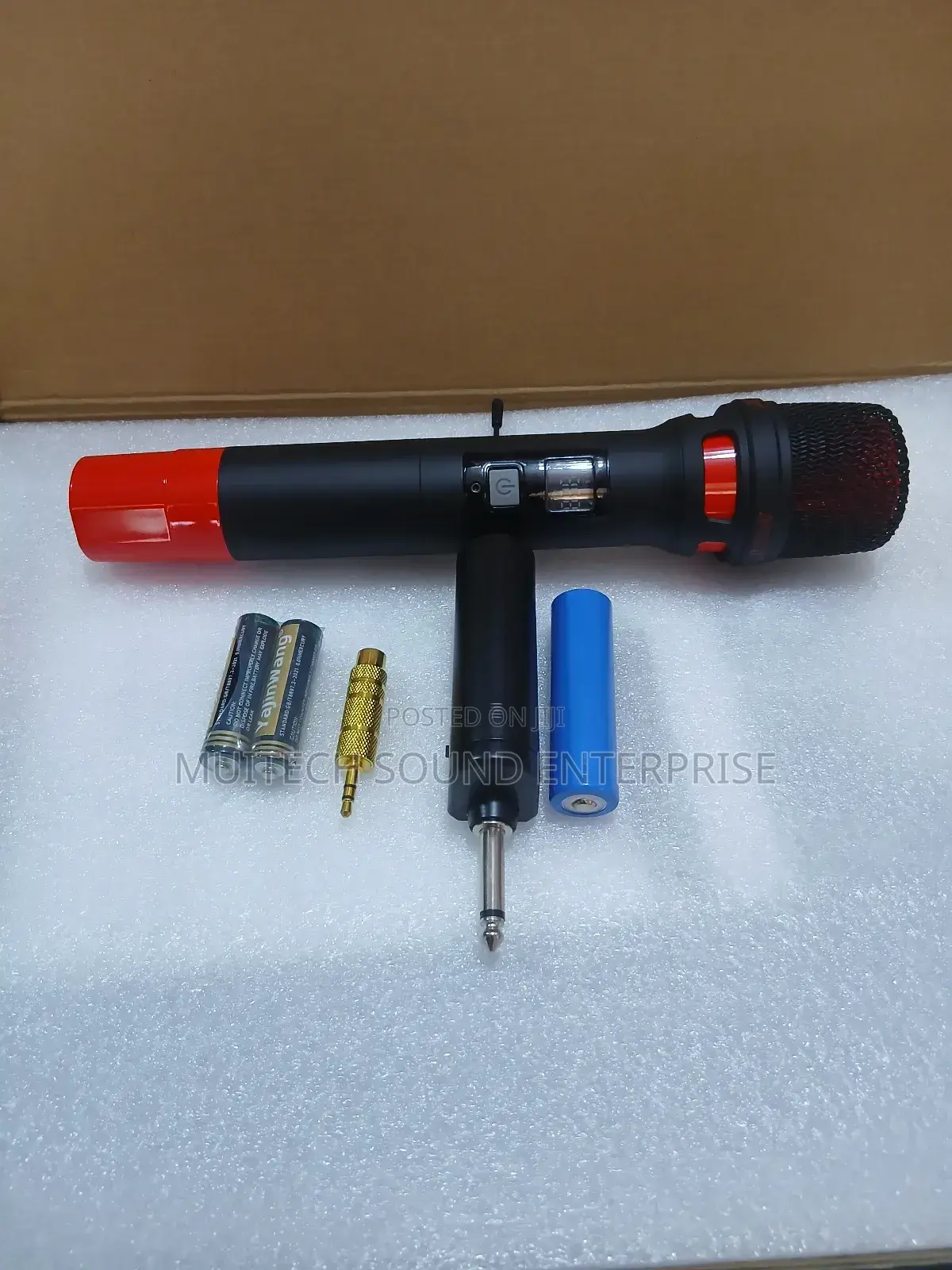 Universal Wireless Microphone
