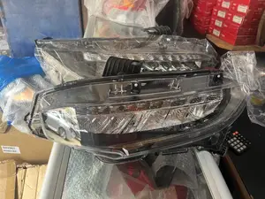 Honda Civic 2018 Touring Headlights