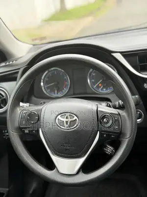 Toyota Corolla SE Special Edition 4dr Sedan (1.8L 4cyl CVT) 2017 Black