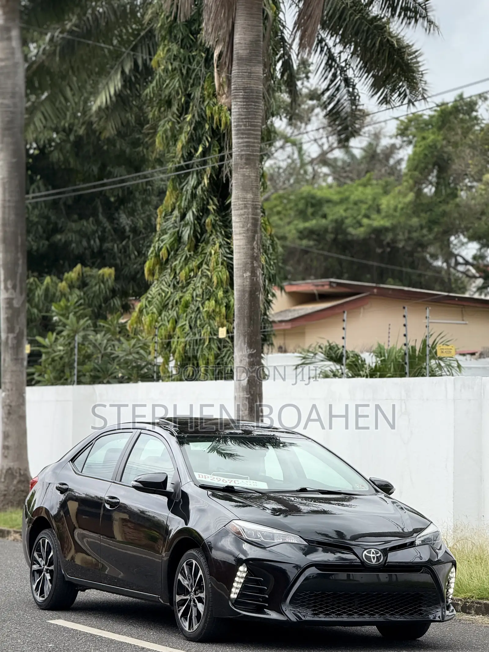 Toyota Corolla SE Special Edition 4dr Sedan (1.8L 4cyl CVT) 2017 Black