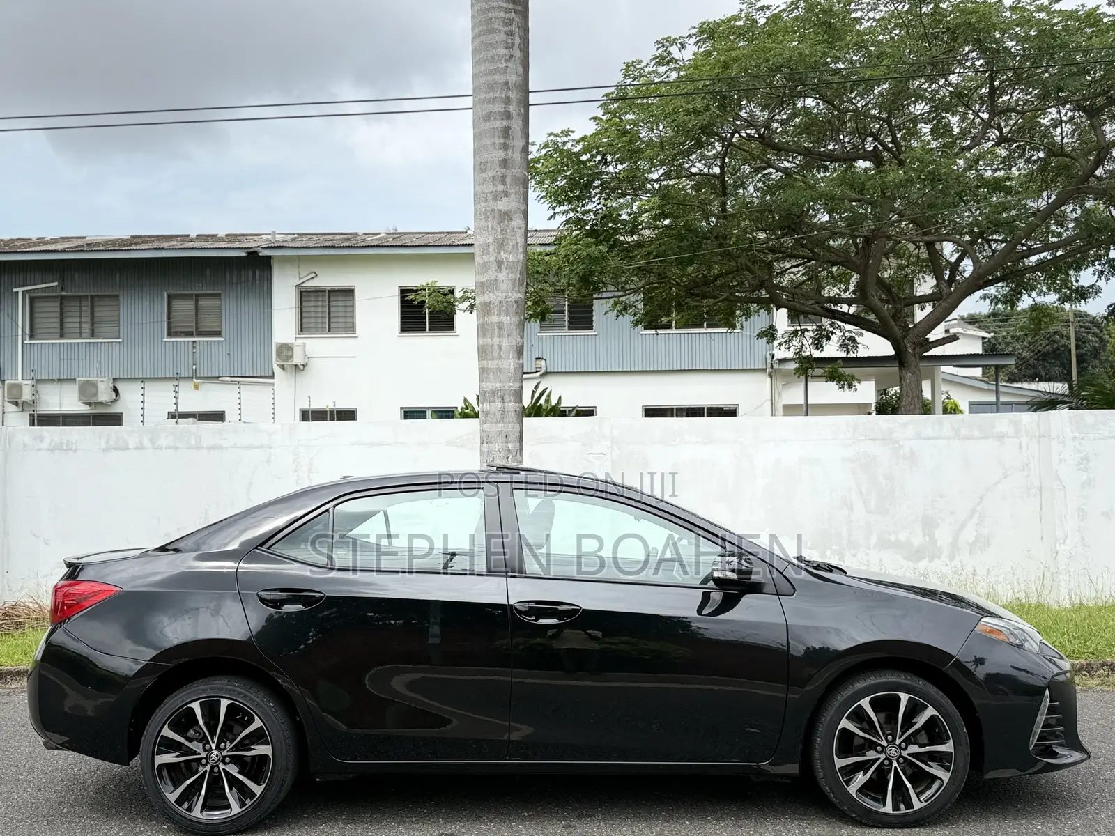 Toyota Corolla SE Special Edition 4dr Sedan (1.8L 4cyl CVT) 2017 Black