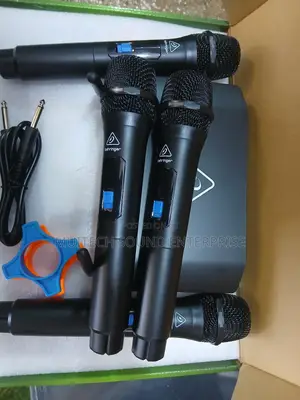 Beringer 4 in 1 Microphone