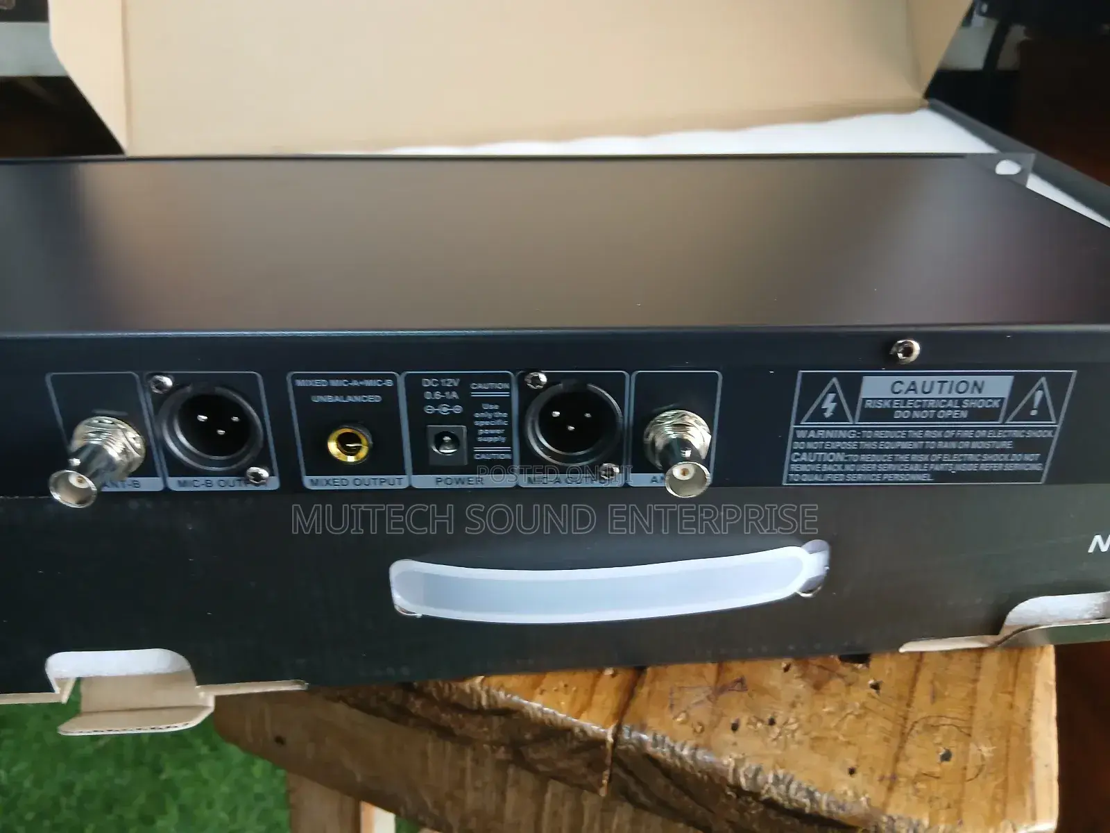 Beringer 3 in 1 Wireless Microphone