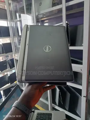 Laptop Dell Latitude E6220 4GB Intel Core I5 HDD 160GB