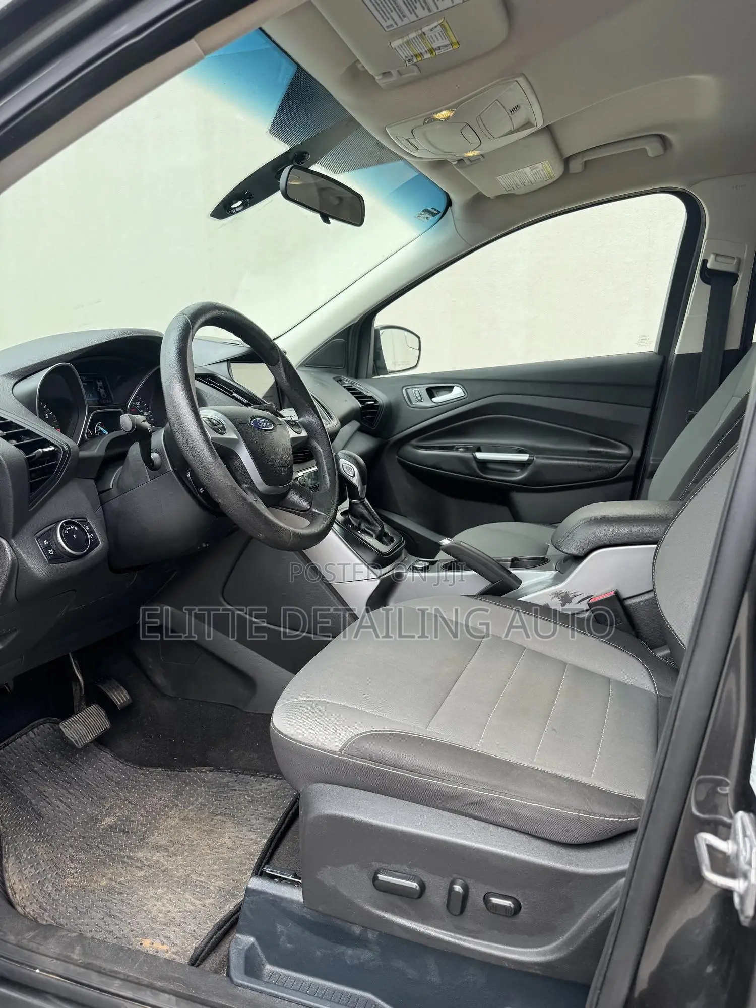 Ford Escape S FWD 2016 Gray