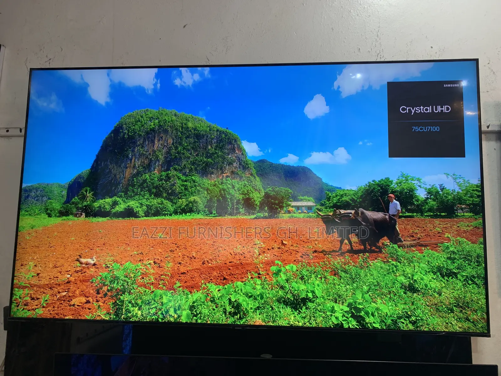 75cu7100 Samsung Crystal Uhd HDR 75 Inches Pure Colour Tv