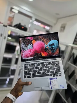 Photo - Laptop Dell Latitude 7400 16GB Intel Core I5 SSD 256GB