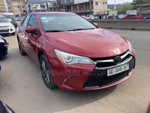 Photo - Toyota Camry SE 4dr Sedan (2.5L 4cyl 6A) 2015 Red