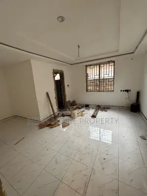 1bdrm Apartment in Lakeside Estate for rent