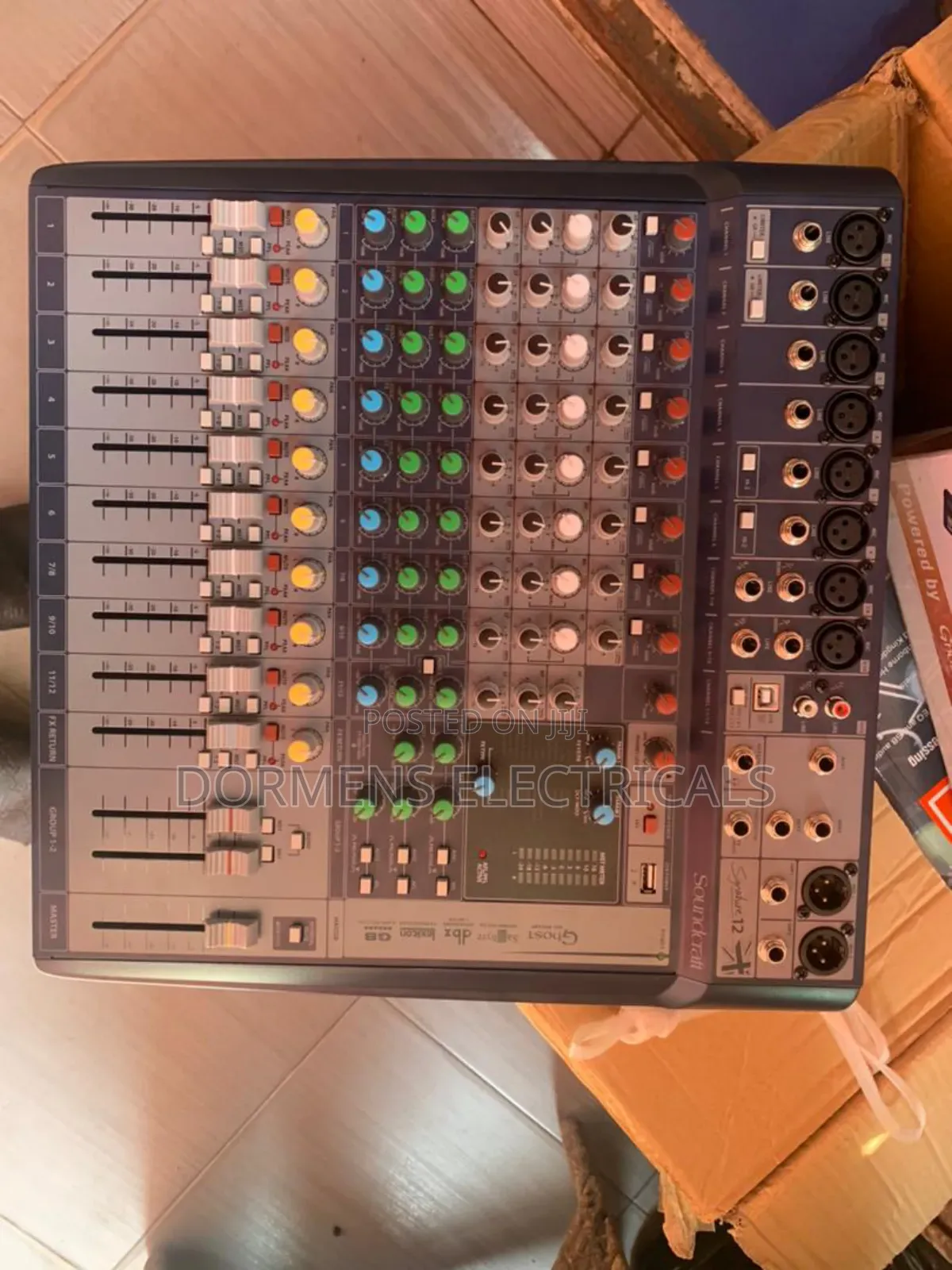 Mixer 12 Channel