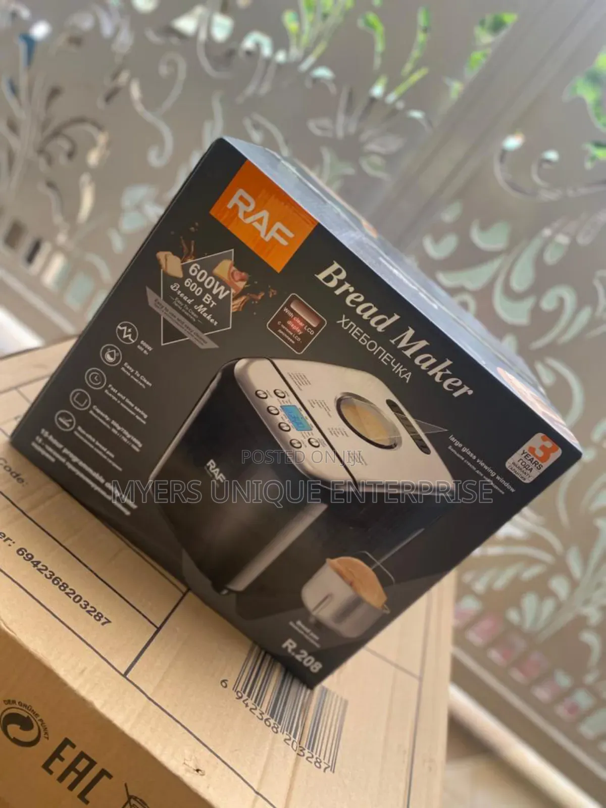 Different Loafs Raf Powerful Bread Maker