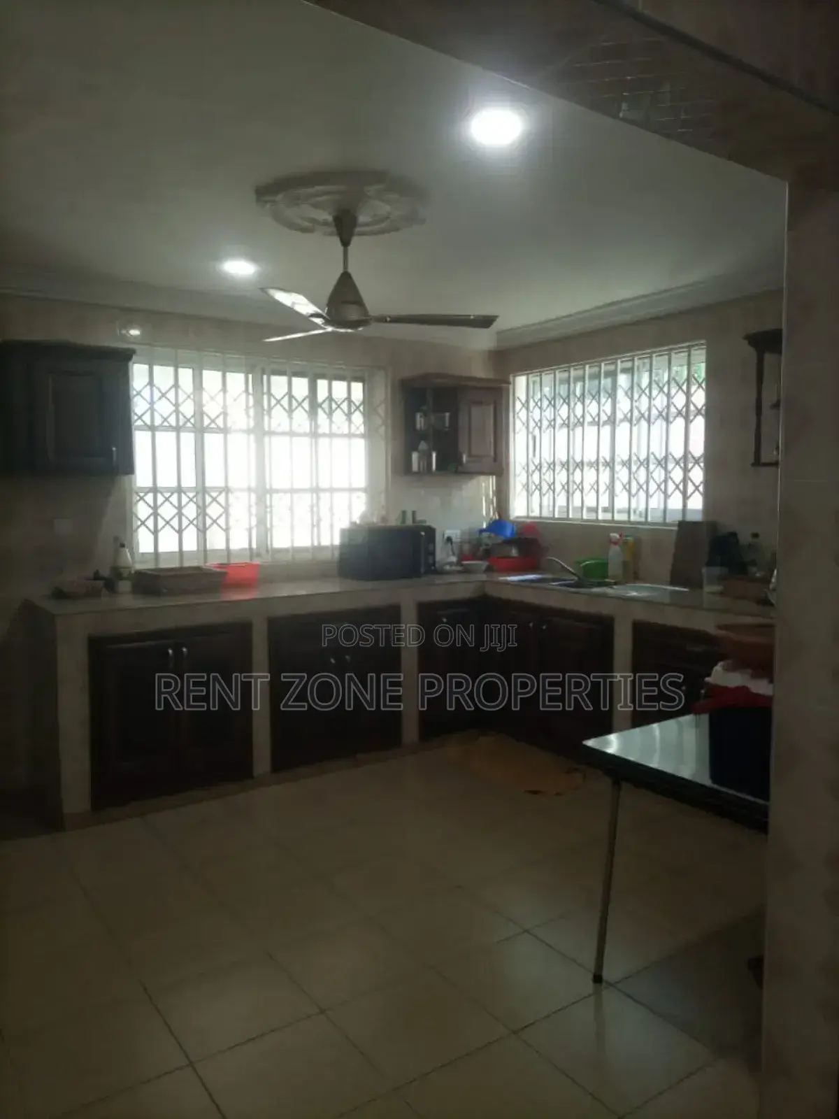 2bdrm Apartment in Rent Zone Properties, Pokuase for rent