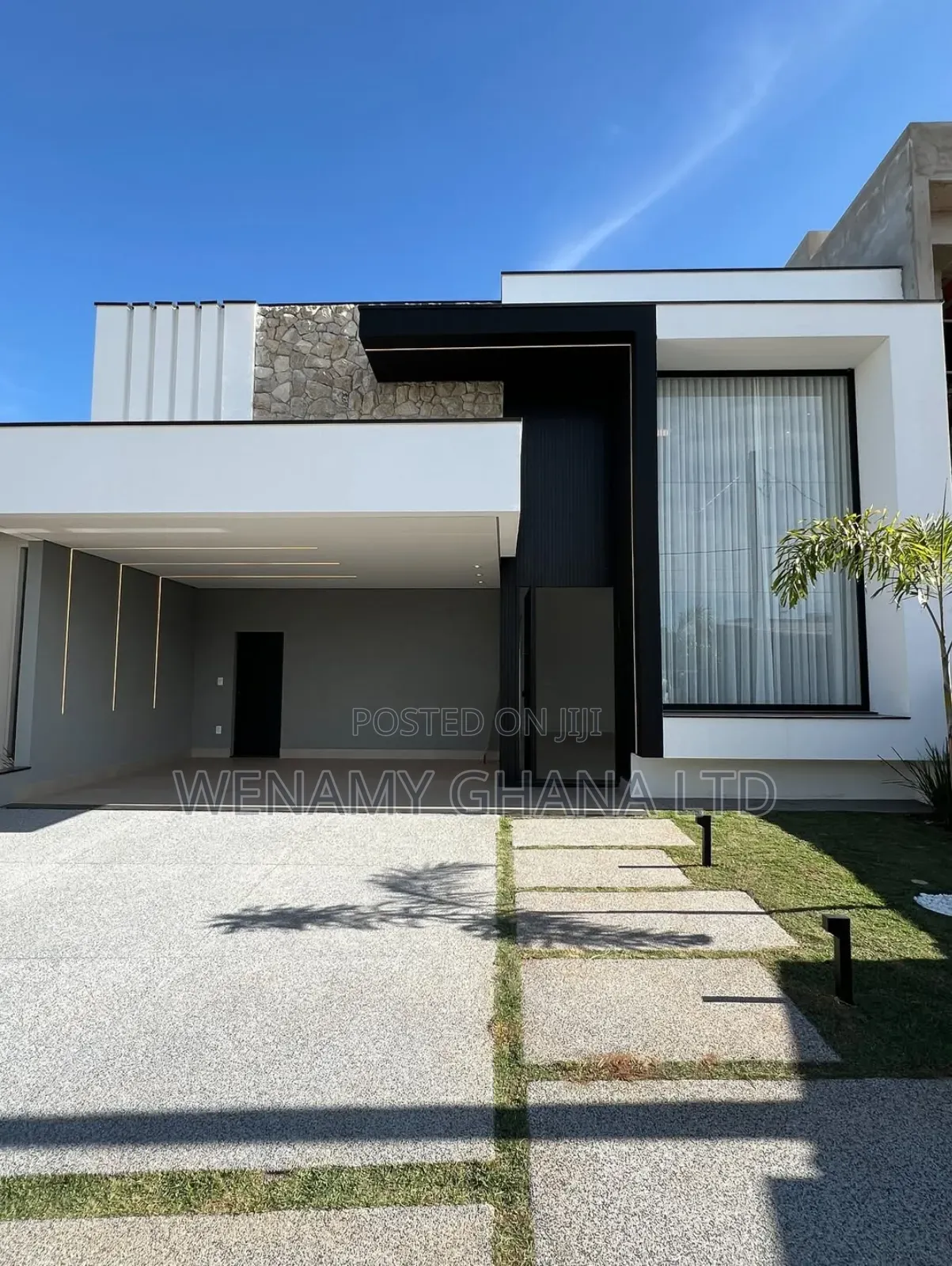 3bdrm House in Accra for sale