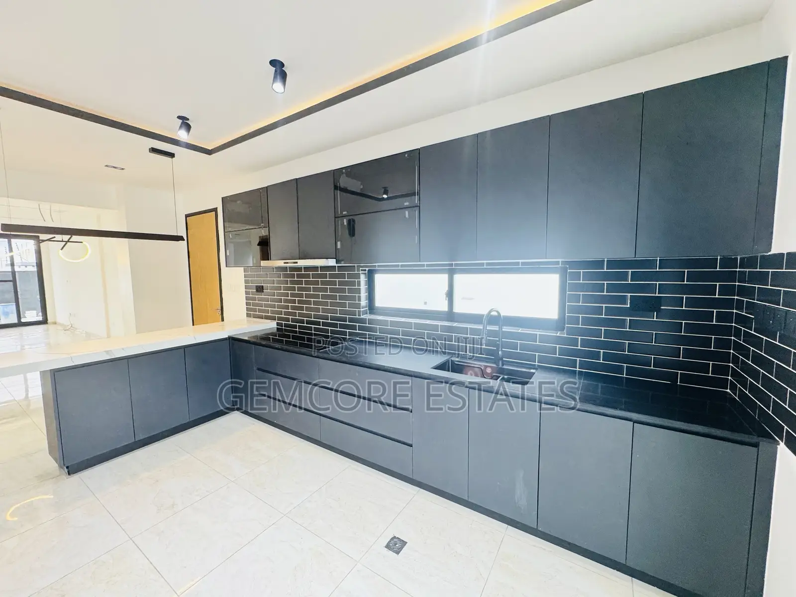 4bdrm House in East Legon Hills, Ashaley Botwe for sale