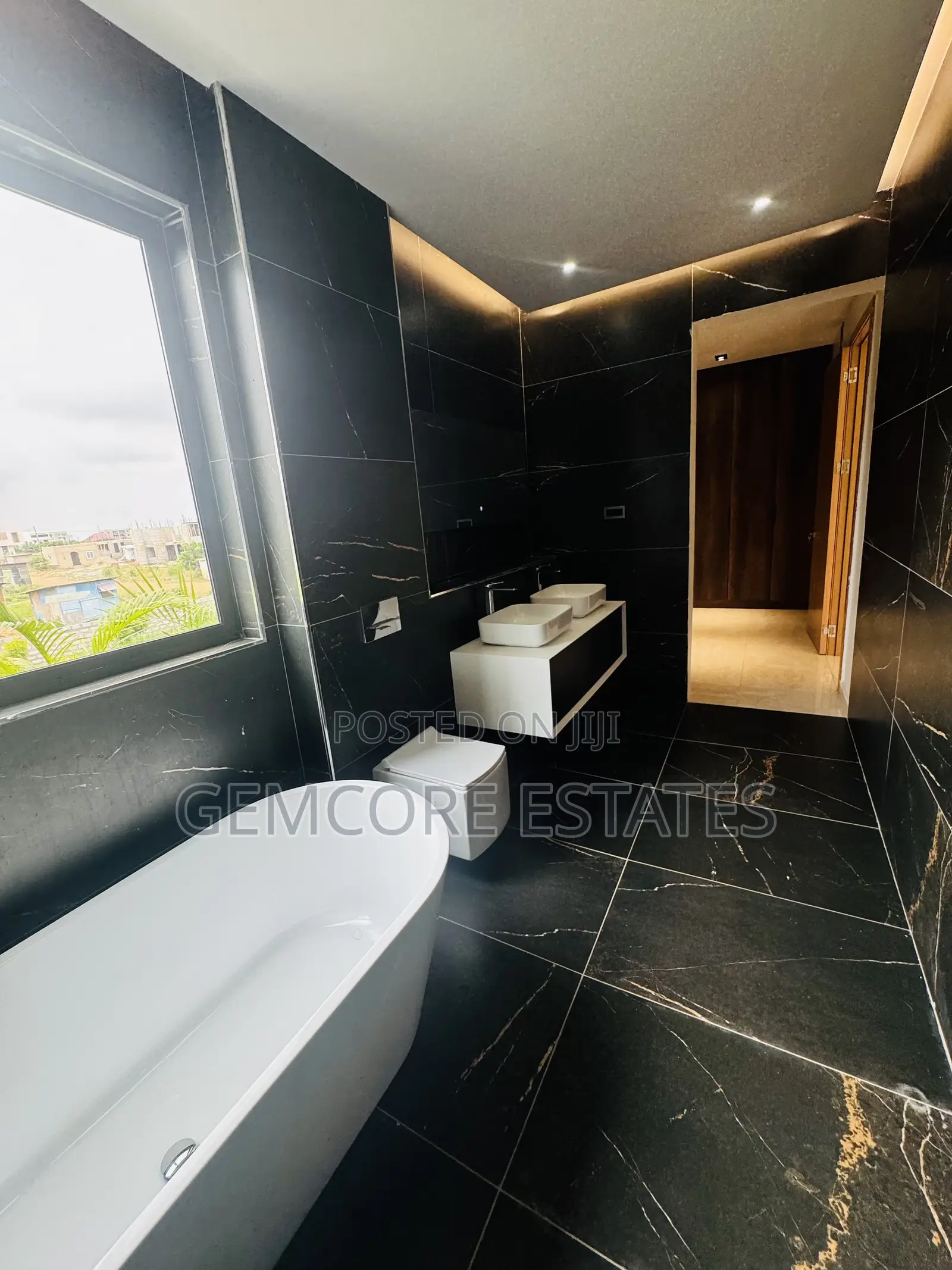 4bdrm House in East Legon Hills, Ashaley Botwe for sale
