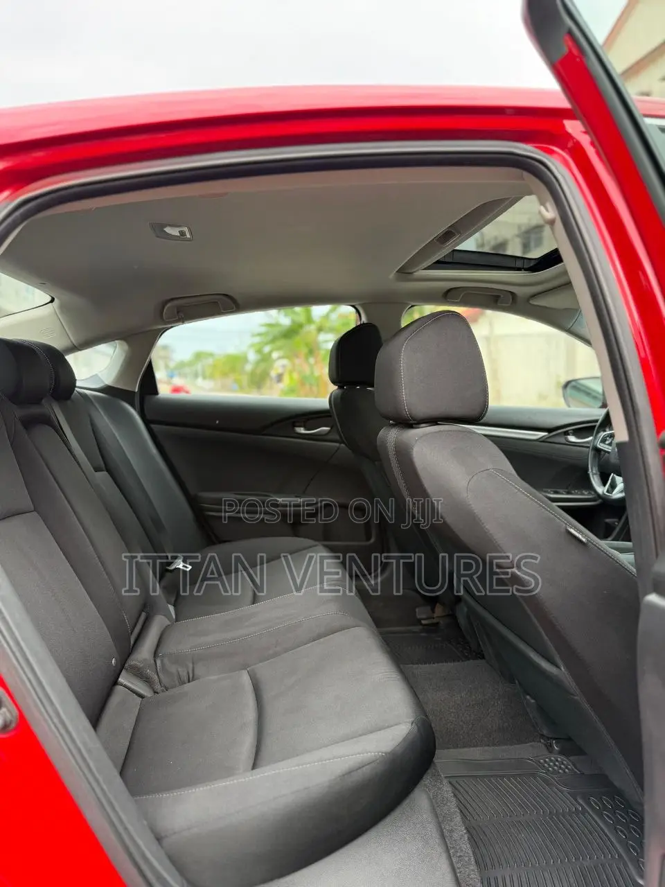Honda Civic 2021 Red