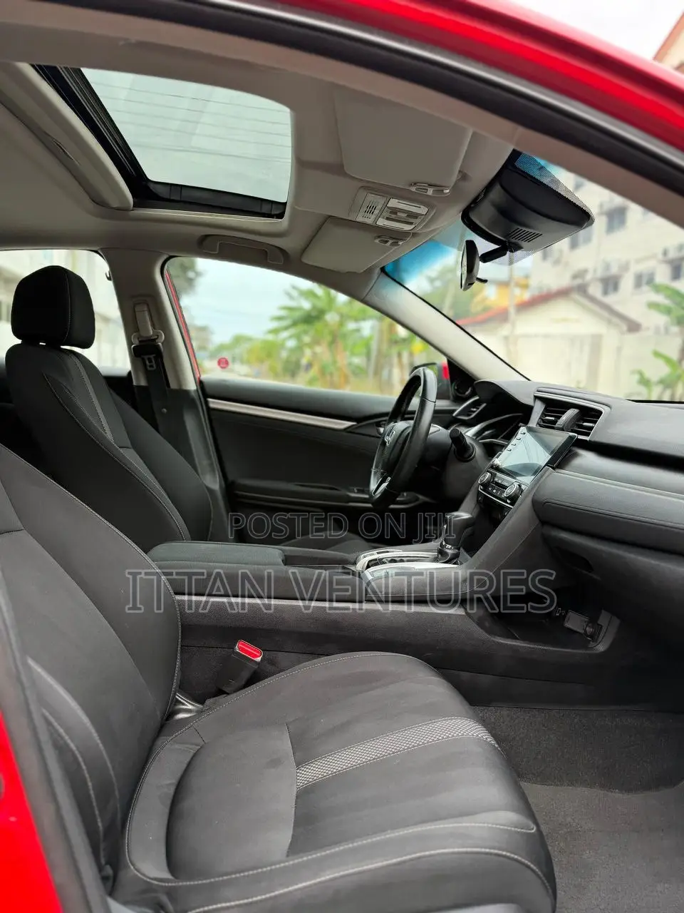 Honda Civic 2021 Red