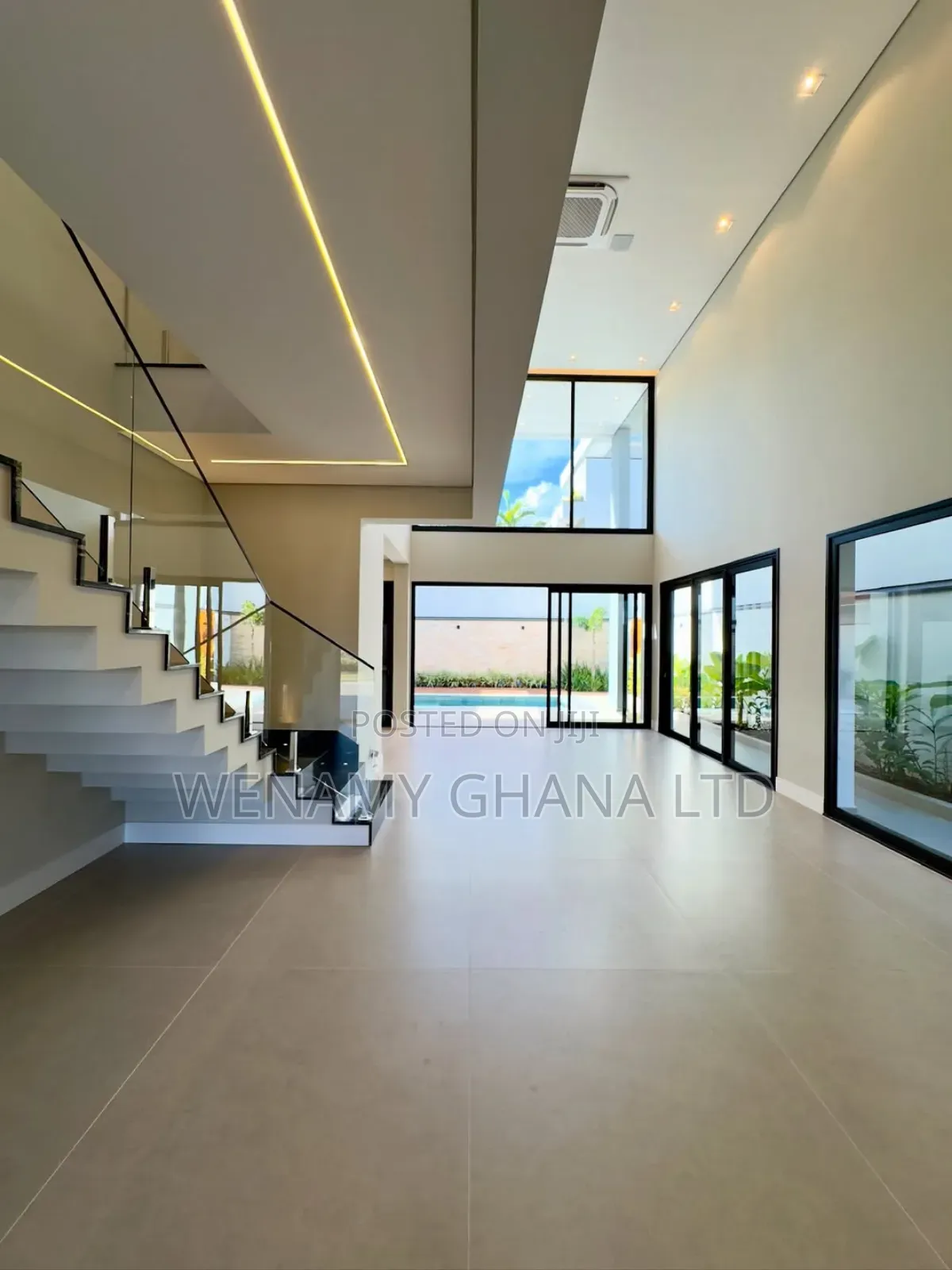 4bdrm Duplex in Accra for sale