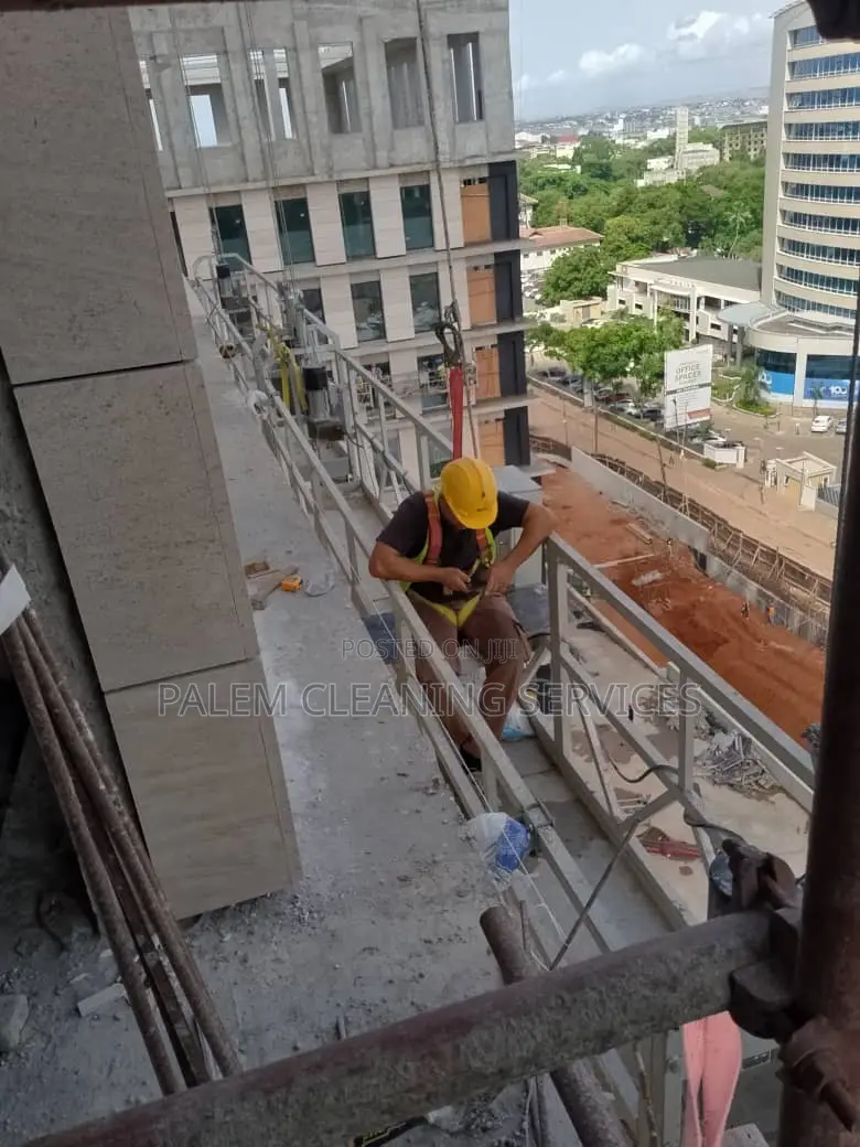Cleaning Off Towels, Glass and Alucuboard