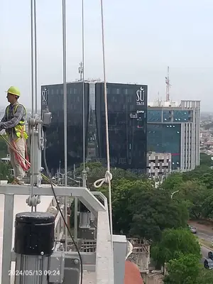 Cleaning Off Towels, Glass and Alucuboard