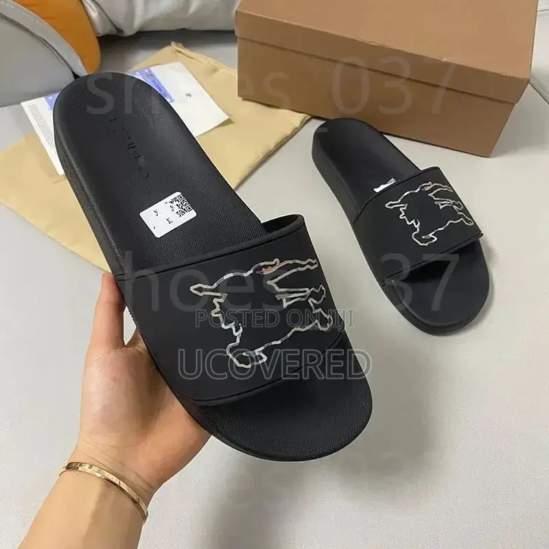 Burberry Comfortable Indoor Outdoor Foot Spa Slippers