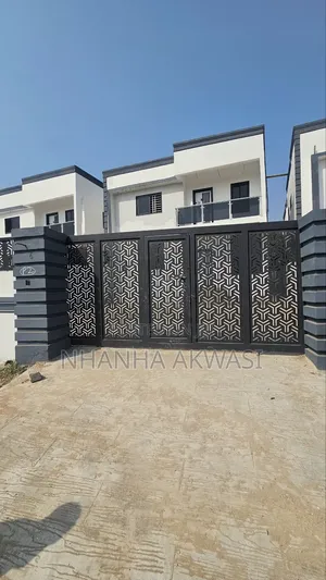 3bdrm House in Spintex Hfc, Tema Metropolitan for sale