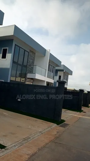 2bdrm Maisonette in Oyarifa for rent