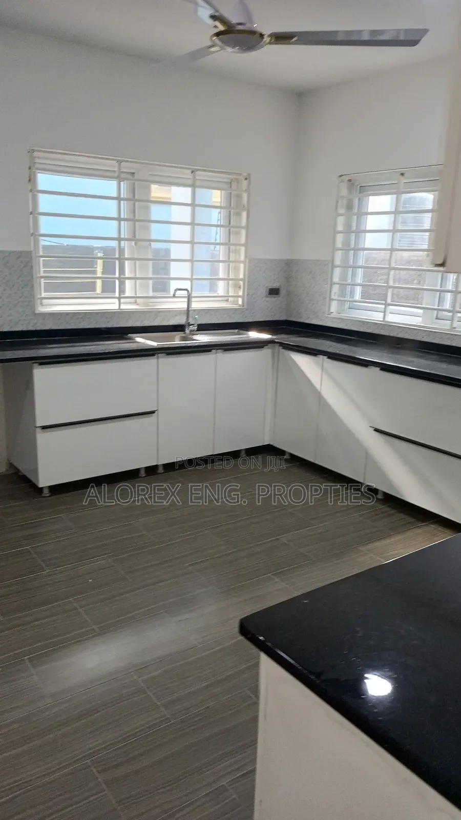 2bdrm Maisonette in Oyarifa for rent