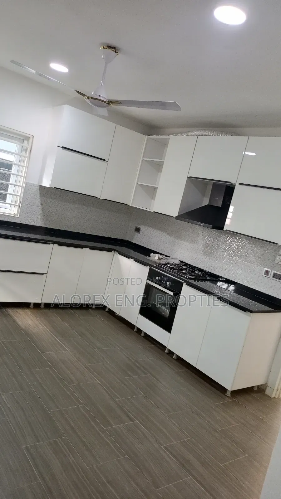 2bdrm Maisonette in Oyarifa for rent