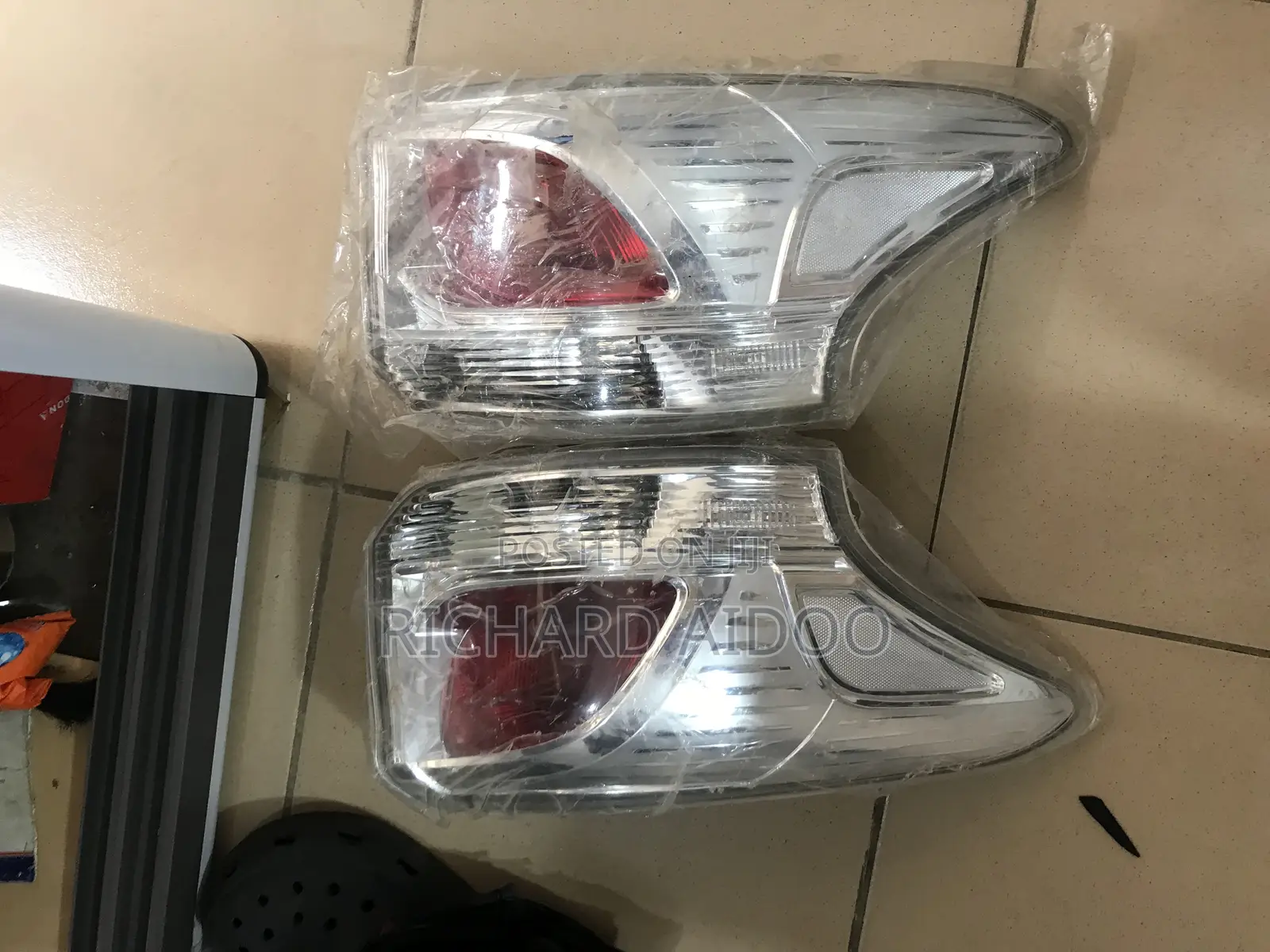 Mitsubishi Outlander 2014/2015 Taillight Available