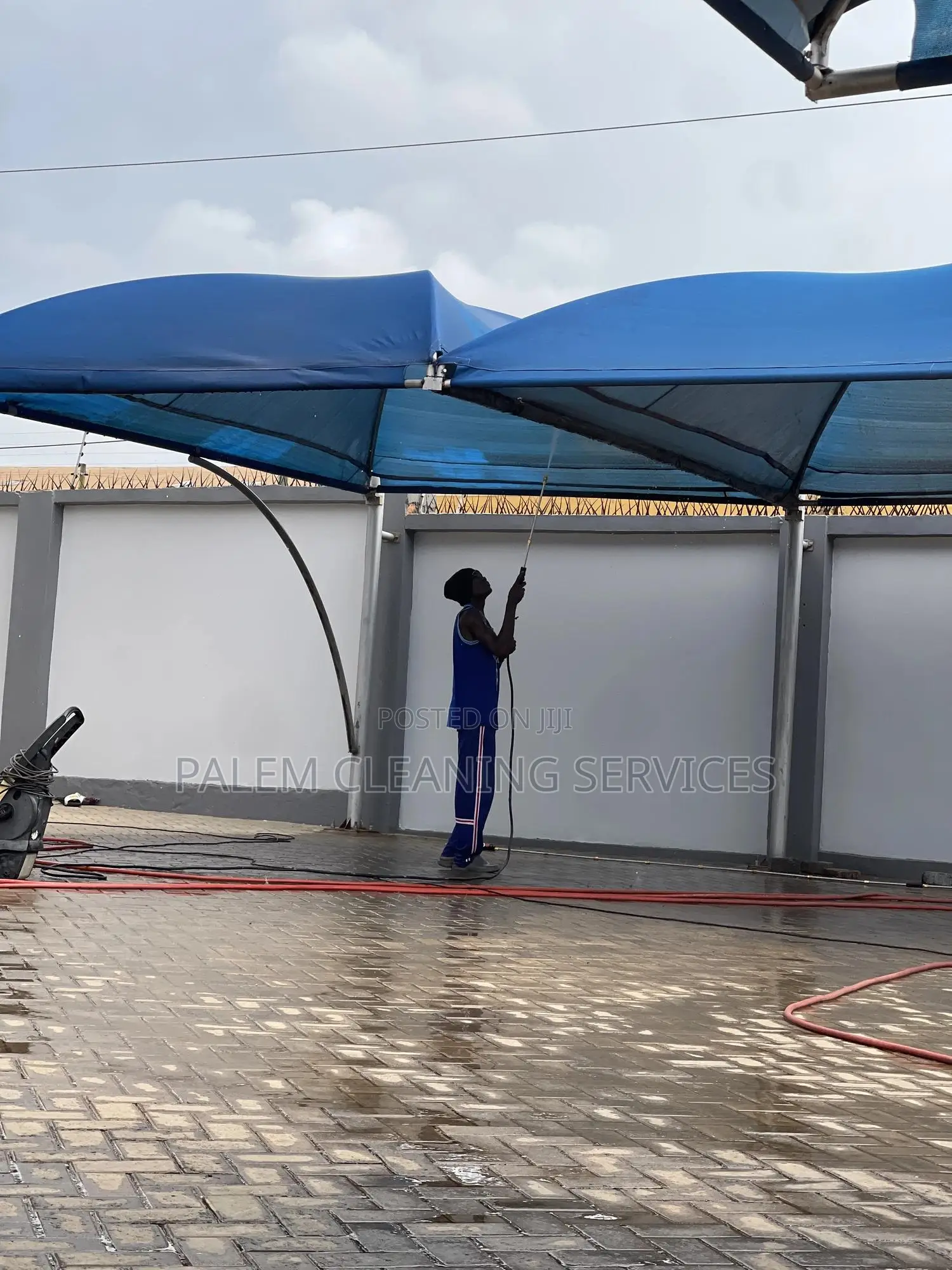 Cleaning Off Towels, Glass and Alucuboard
