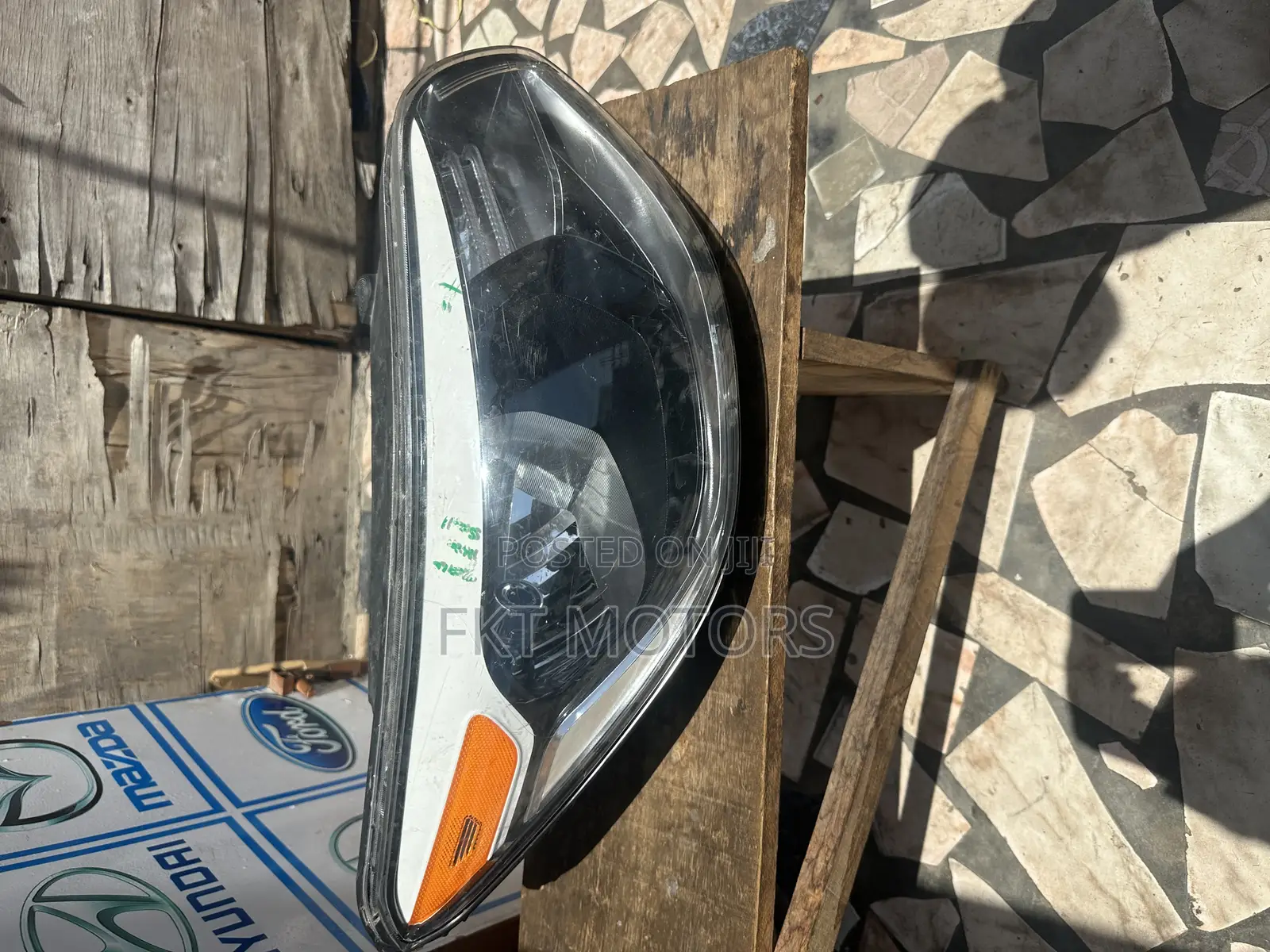 Kia Soul Headlight 2013,2014,2015,2016,2017,2018,2019,2020