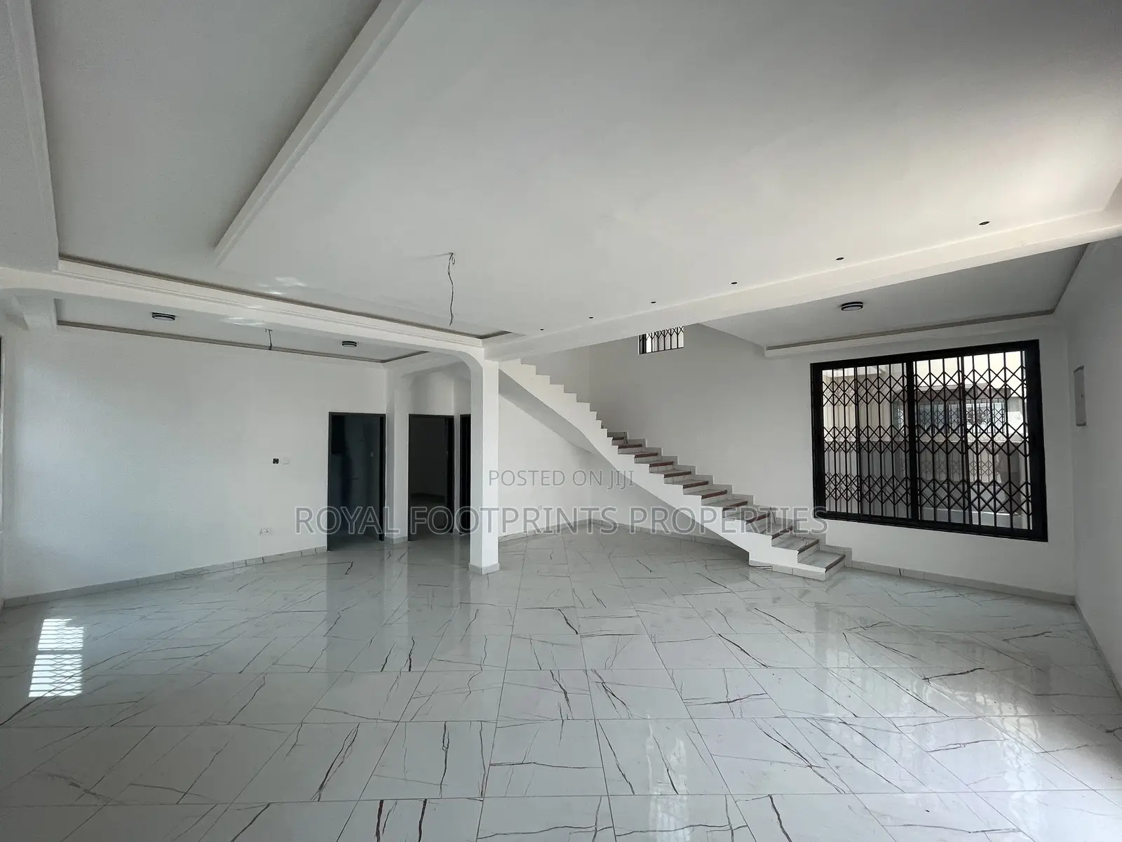 3bdrm Duplex in Luxelooks Properties, Oyarifa for rent
