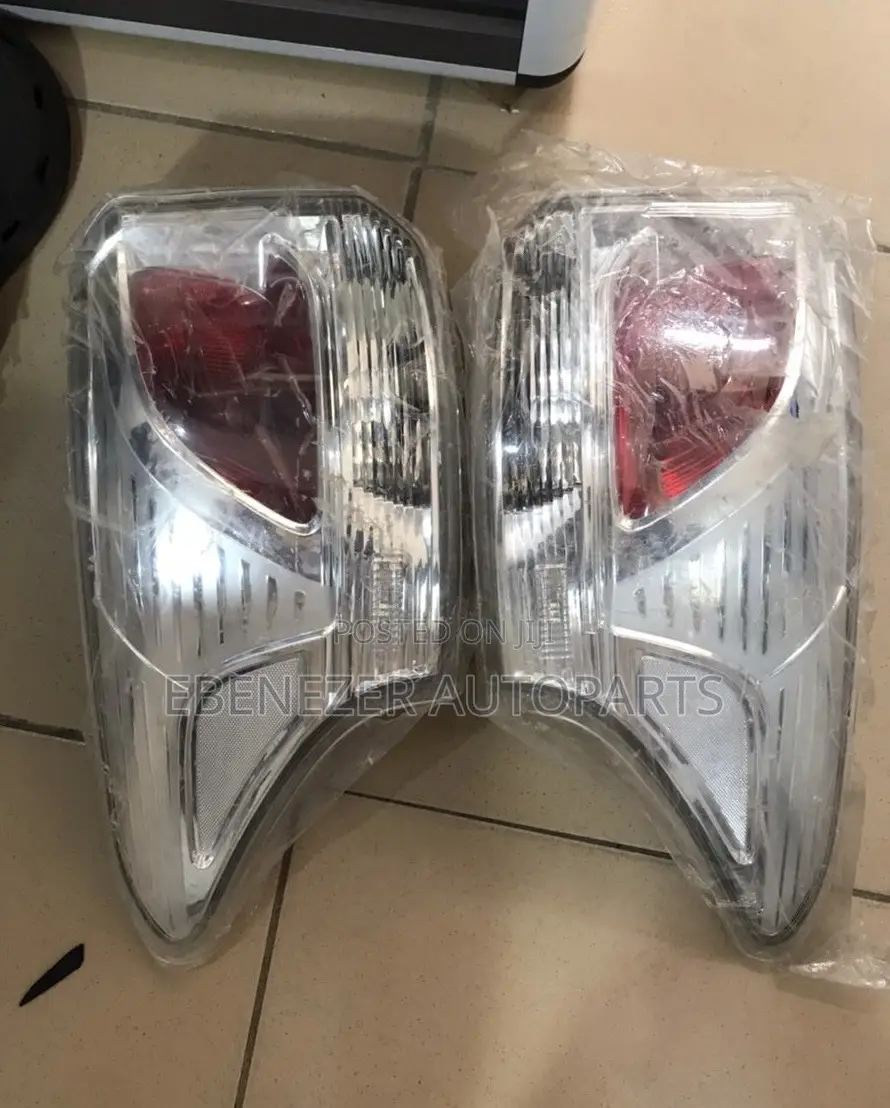 Mitsubishi Outlander Taillights 2014 2015